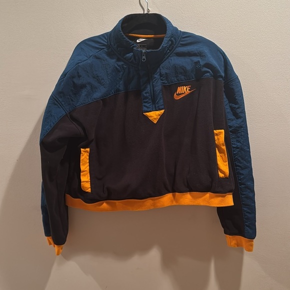 Nike Blue and Black Cropped Half Zip Pullover Large - Picture 2 of 8